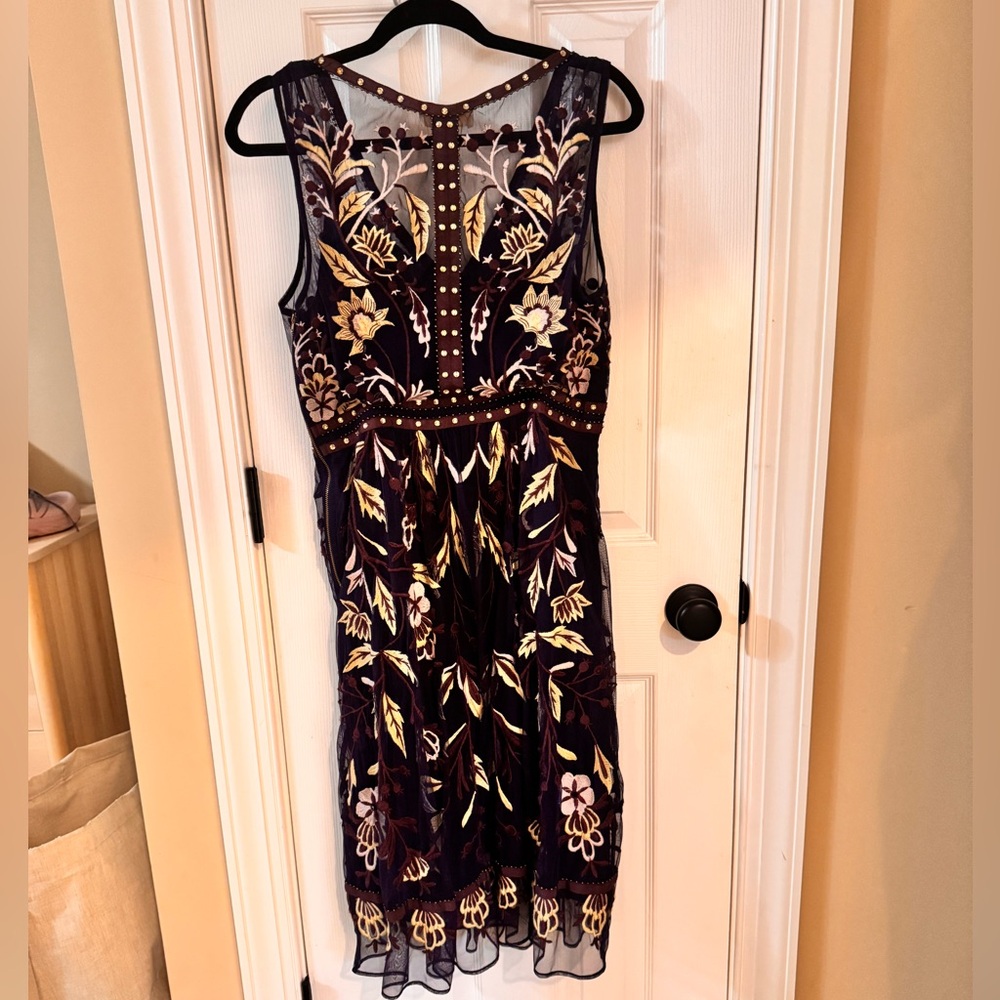 Anthro Moulinette Soeurs Purple and Cream Embroidered Midi Dress - Picture 2 of 8